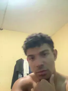 Cam4 Free Porn Cam of Theferreiraju
