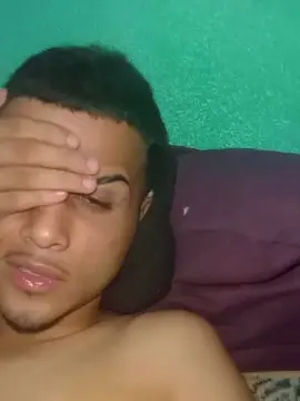 Cam4 Live Sex of novin008