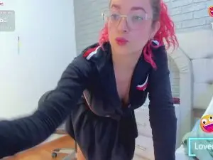 Cam4 Adult Webcam of RoxanneStorms