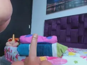 Cam4 Sex Cam of amateur_horny