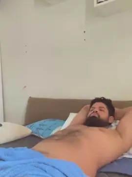 Cam4 Free Live Porn of mineirinho3020