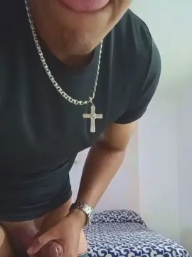 Cam4 Sex Cam of Carlosdeleon