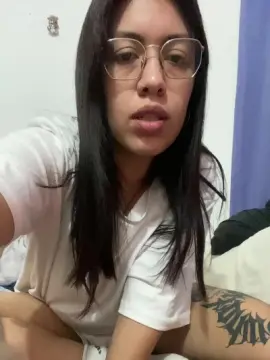 Cam4 Free Live Porn of DimeAria