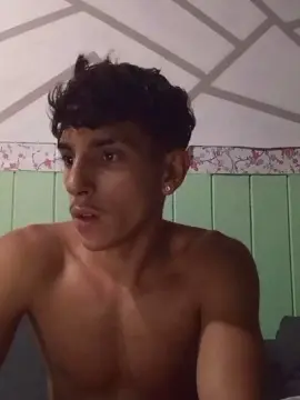 Cam4 Free Live Porn of munir19001
