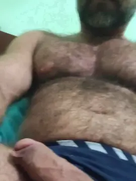 Cam4 Free Porn Cam of hairynhotguy
