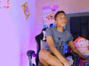 Cam4 Best live sex cam show of Dilan_Amadeus
