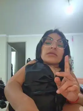 Cam4 Watch Live Sex Cams of Tucojafavorita