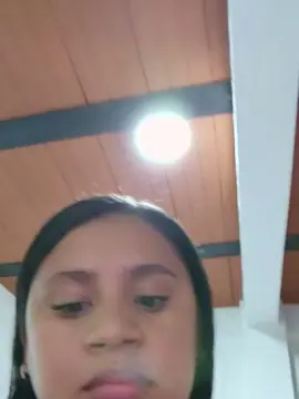 Cam4 Free Porn Cam of daniela618