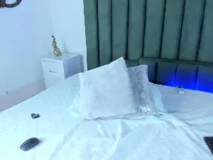 Cam4 Live Sex Cam of Ashley_Owenns