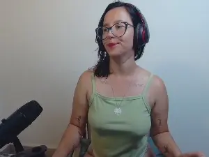 Cam4 Sex Chat of mahina84_