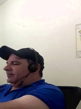 Cam4 Free Porn Cam of Gatinho2025