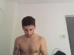 Cam4 Free Porn Cam of maggicbooy