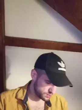 Cam4 Live Sex Cam of tallgentleman
