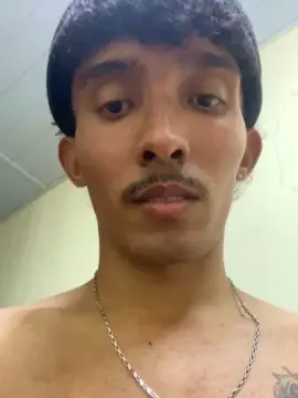 Cam4 Adult Webcam of MavyFelipe