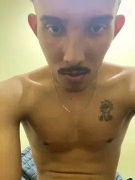 Cam4 Live Sex of MavyFelipe