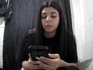 Cam4 Free Porn Cam of Violetazeiin