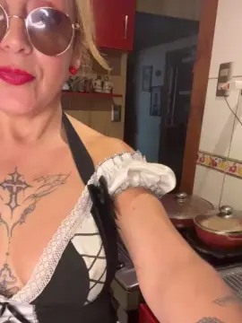 Cam4 Best live sex cam show of charlotte_milf3