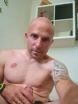 Cam4 Adult Webcam of Gnaro90