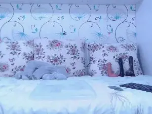 Cam4 Sex Cam of FoxxyMegan