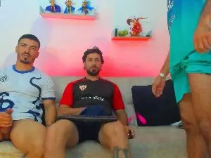 Cam4 Sex Cam of PJstr8_gymbros