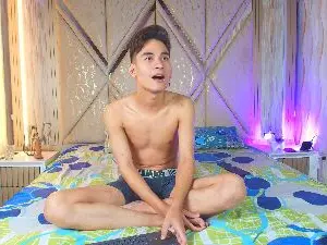 Cam4 Live Porn of Twinfire_zeus