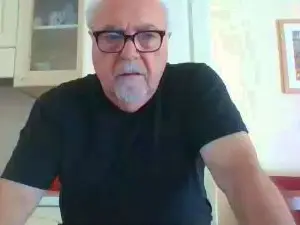 Cam4 Sex Chat of Jay1949