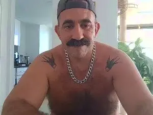 Cam4 Live Sex Cam of bigbonerbear