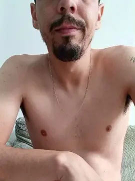 Cam4 Live Sex Cam of Batatinha66