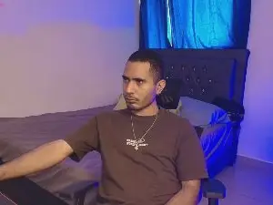 Cam4 Live Sex of imyourg0d