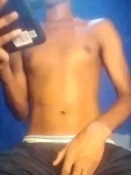 Cam4 Sex Cam of NOVINHO_HOT77