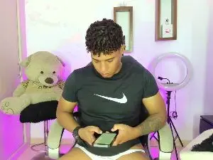 Cam4 Watch Live Sex Cams of yoximanuelprime