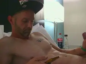 Cam4 Nude Webcam of TreeBurner1
