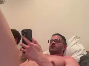 Cam4 Sex Cam of Favicouple