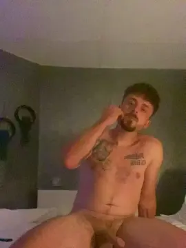 Cam4 Private Sex Chat of StrevZz95