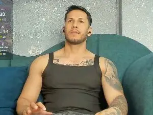 Cam4 Sex Chat of George_Diesell