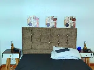 Cam4 Sex Chat of Ethan_Briggs_