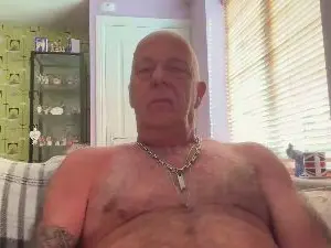 Cam4 Free Porn Cam of The_helmet7