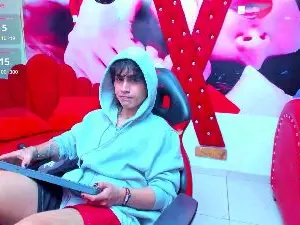 Cam4 Free Live Porn of alex_474