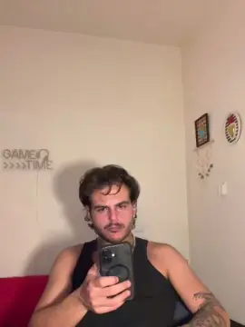 Cam4 Free Live Porn of M4tt3000