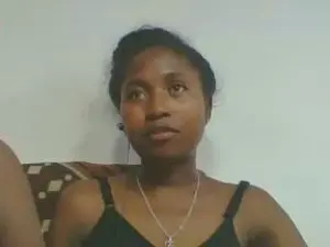 Cam4 Free Live Porn of chantale7