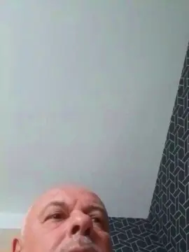 Cam4 Live Sex of Chrispal35