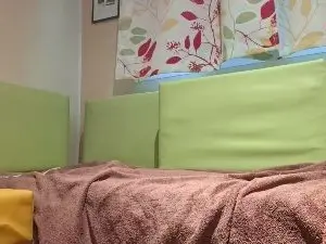 Cam4 Live Porn of remi06