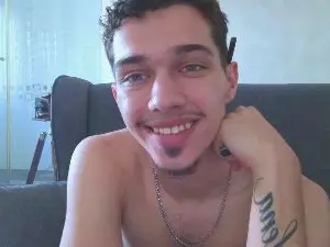 Cam4 Free Porn Cam of KaydenDrew