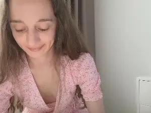 Cam4 Sex Cam of ShySchoolGrl