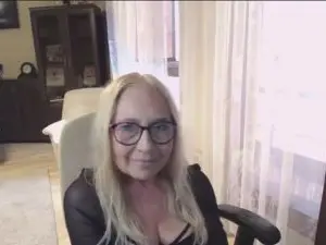 Cam4 Sex Chat of Sofia_xLOVE