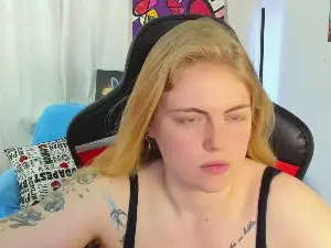 Cam4 Best Webcam of Jolly_Doll
