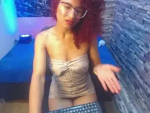 Cam4 Free Porn Cam of kiara_valmont