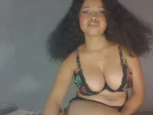 Cam4 Sex Cam of Julianfi34