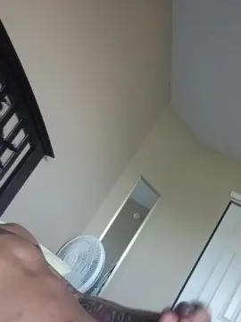 Cam4 Free Porn Cam of hotboygitt