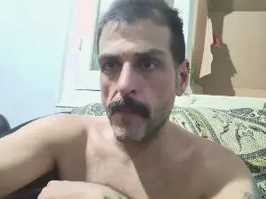 Cam4 Live Sex Cam of brunotouro69